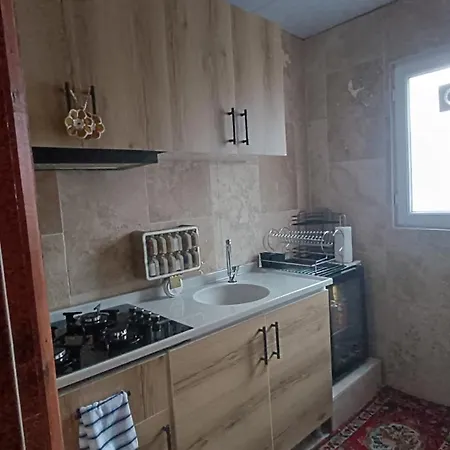Oezer Apartment