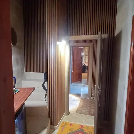 Oezer Apartment